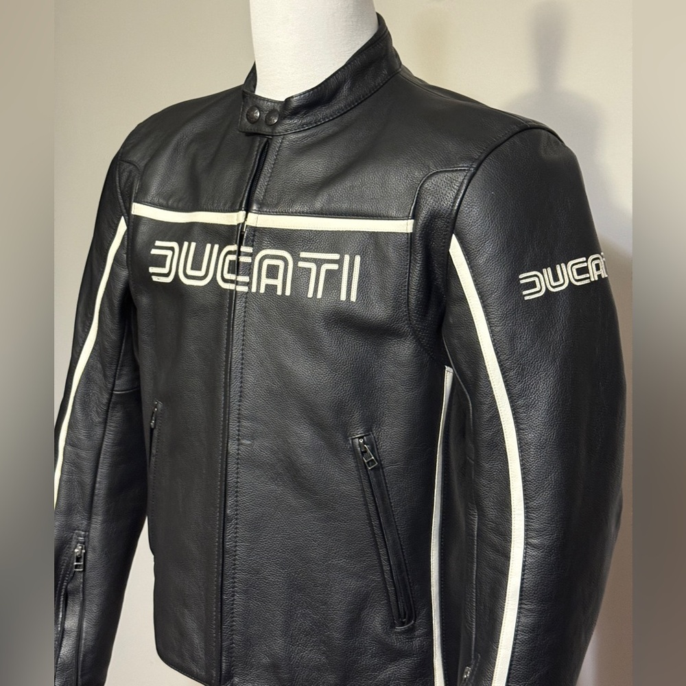RARE Ducati X Dainese Vintage Black Leather Performance Racing Jacket for Men